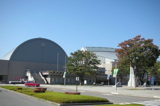 松本市総合体育館の写真